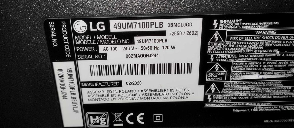 TV LCD  marca LG 49`` com avaria