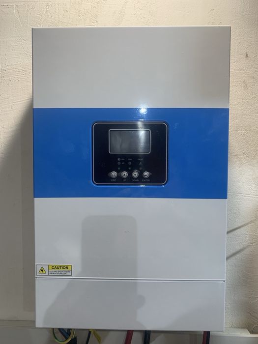 Продам Інвертор гібрідний Daxtromn GGH -6,5 kBт
