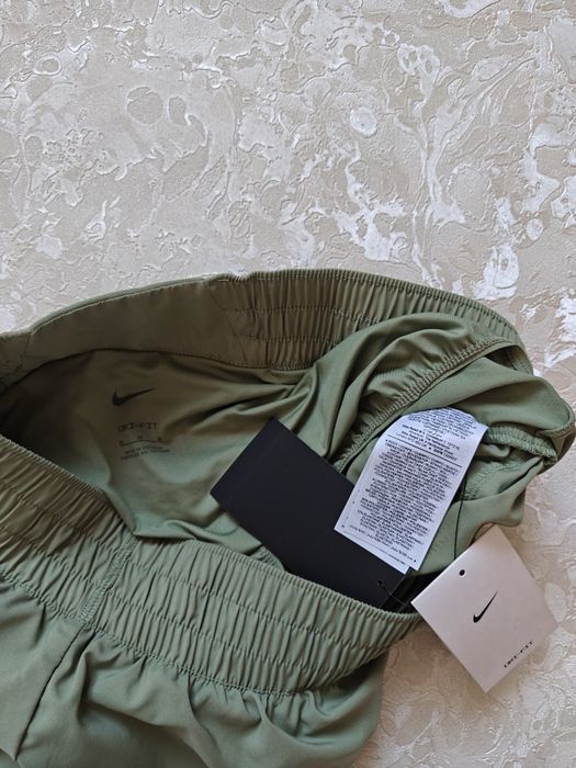 Короткі жіночі шорти Nike One Dri fit swoosh hbr
