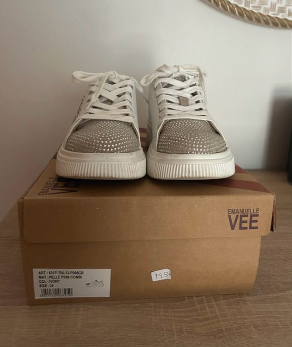 Sapatilhas Emanuelle Vee