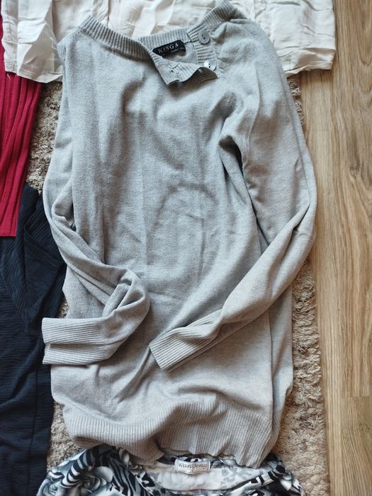 Pak ubrań damskich. L i Xl.