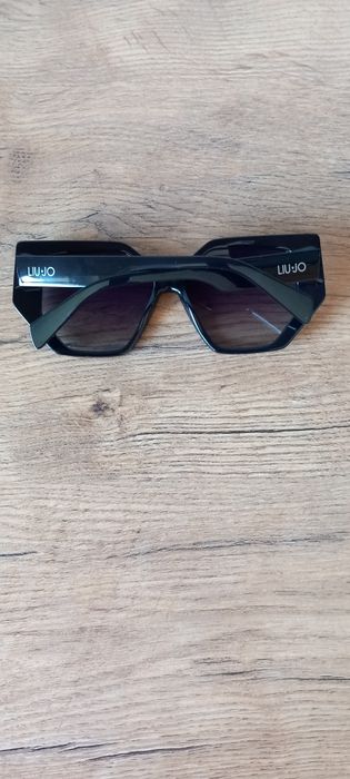 LIU JO NOWE oryginalne okulary przeciwsłoneczne oprawki damskie czarne geometryczne