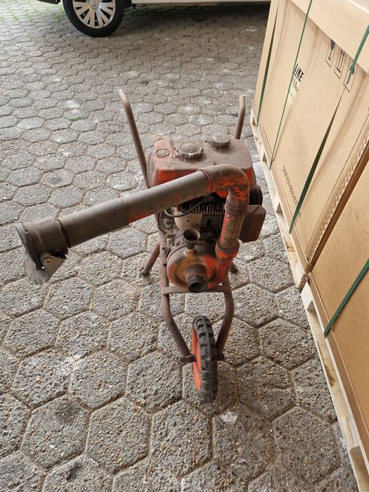 Motor de rega Kubota ks 130 para peças