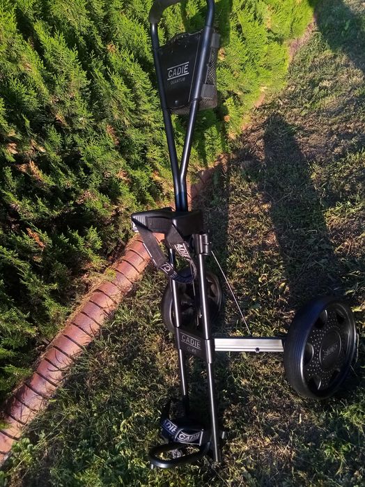 pokrowce  DJ- a i różne szyjemy- skóra , ekoskóra , materiały tapic...