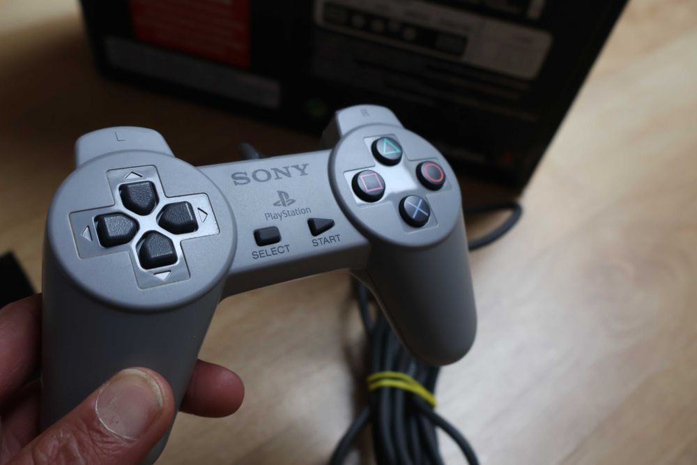 Konsola Playstation 1 PSX PS1 Scph-1002 BOX Audiofilska Jak Nowa! PAL