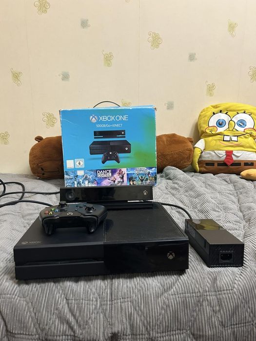 Ігрова консоль Xbox One 500GB з Kinect