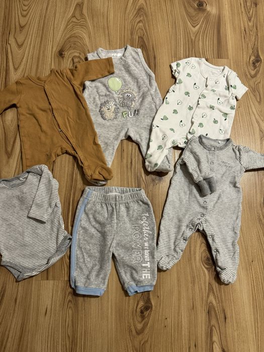 Zestaw ubranek dla noworodka chłopca 56