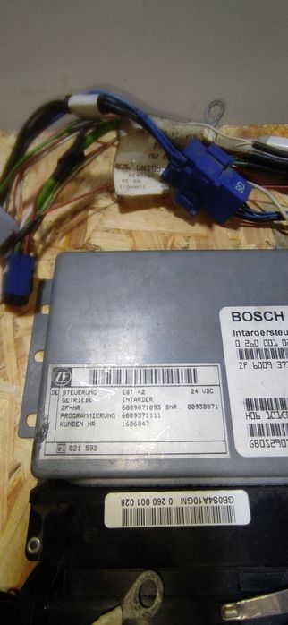 Блок управления интардером Bosch 0260001028 на Renault Premium 460DXI