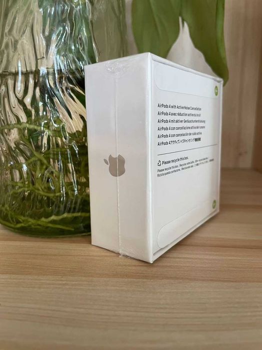 NOWE 100% oryginalne słuchawki Apple AirPods Pro 4