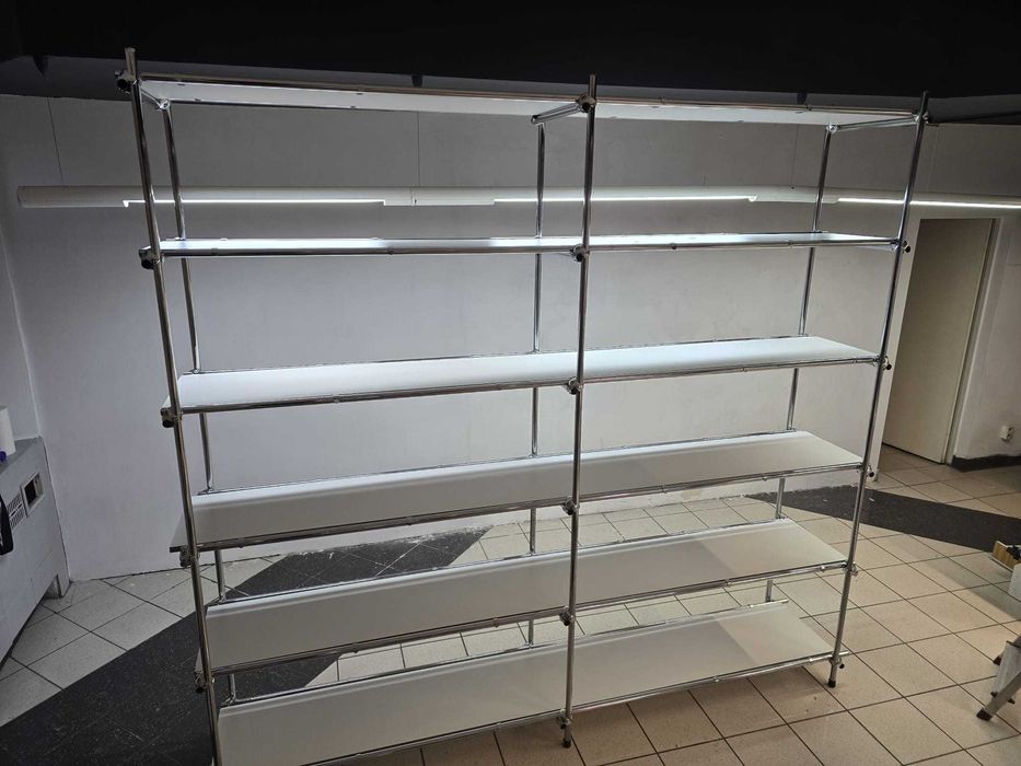 regał rurowo kulowy chromowany z 6 półkami