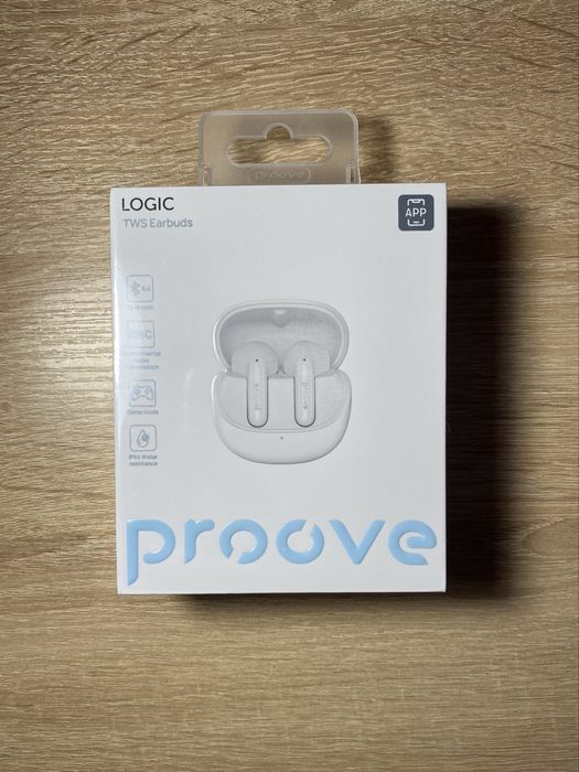 Бездротові навушники Proove Logic TWS (APP) Білі глянцеві