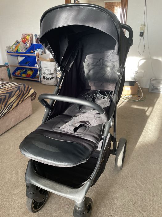 Прогулянкова коляска бренду El Camino