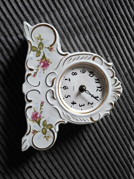 家中整理　1624 Garnitur do kawy na 12 osób (39el) Chodzież - Iwona B826 BORDOWA