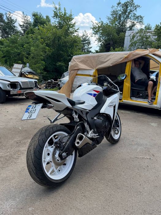 Honda CBR1000RR.