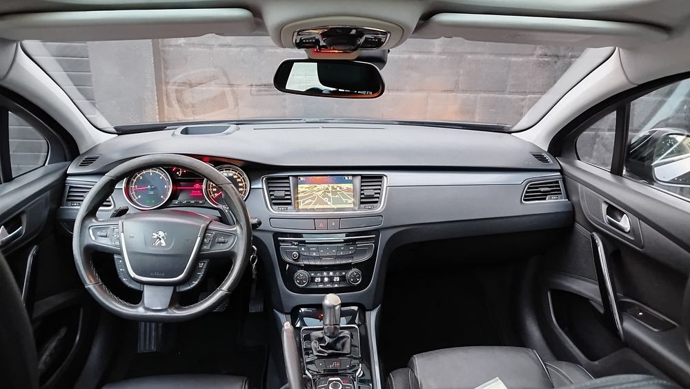 Peugeot 508 _ Cx. Automática_Livro revisões