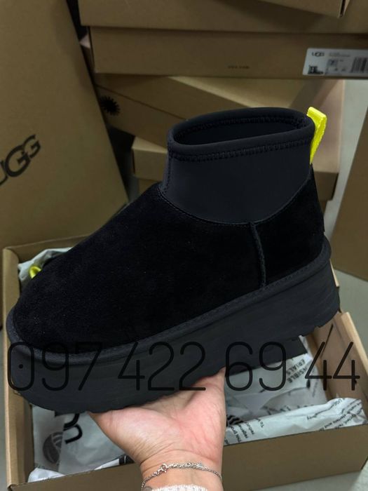 Уггі UGG Classic Mini Dipper Black Жіночі Угги UGG Classic Mini Dipper