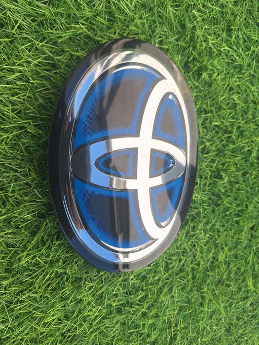 Logo znaczek emblemat toyota Corolla e21 pod radar