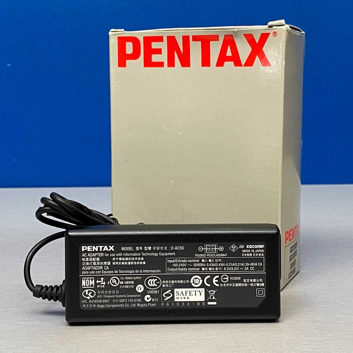 Pentax D-AC50 | Alimentador