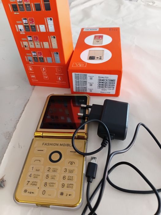Telemóvel P 20 Vipe Mini Flip Phone (4 cartões)