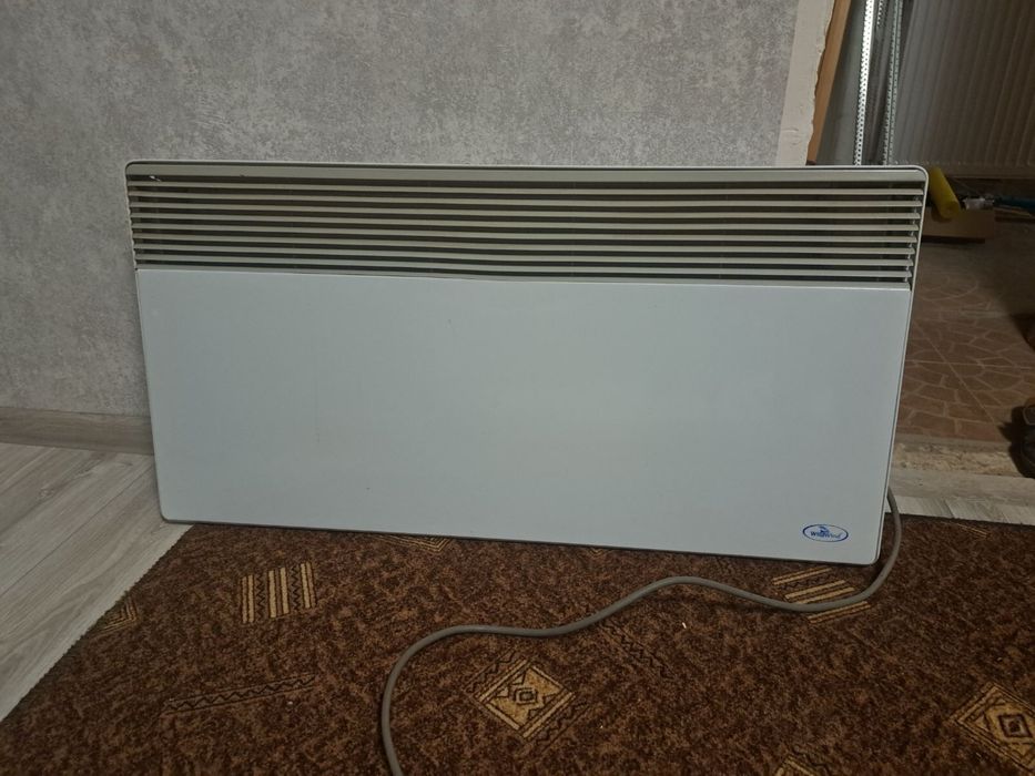 Електро обігрівач дві штуки