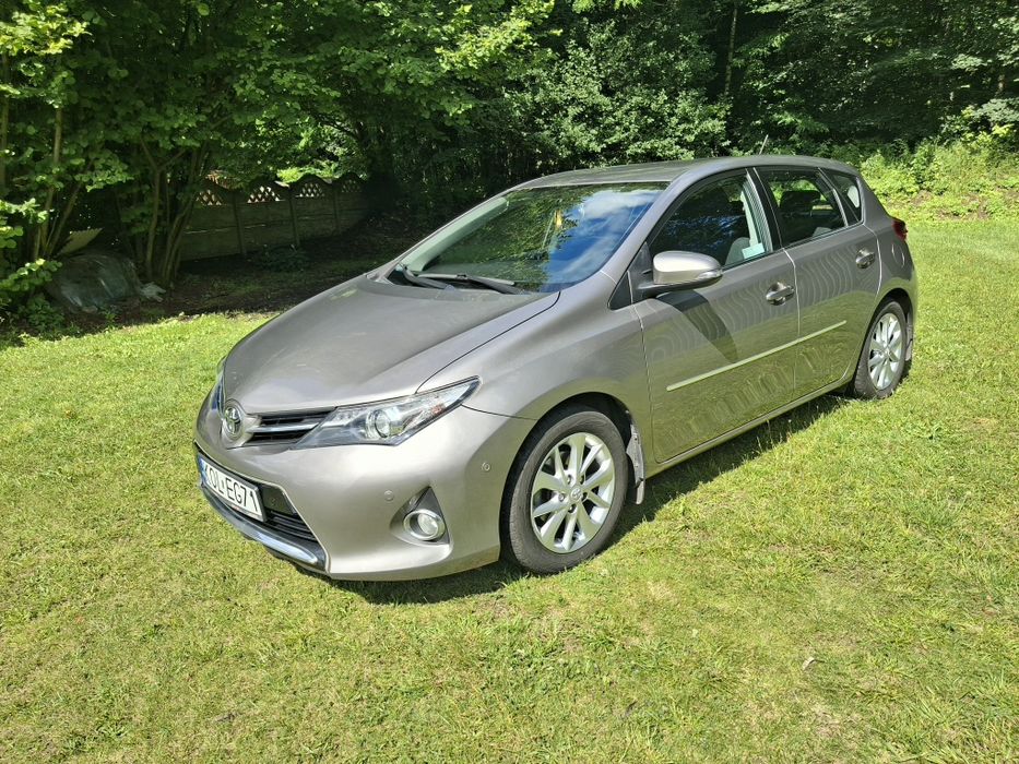 Toyota Auris , LPG, Salon Polska