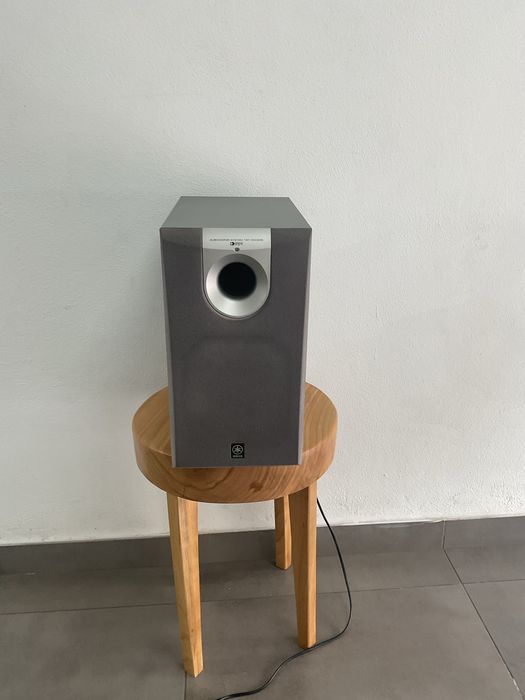 Subwoofer yamaha 60 w aktywny