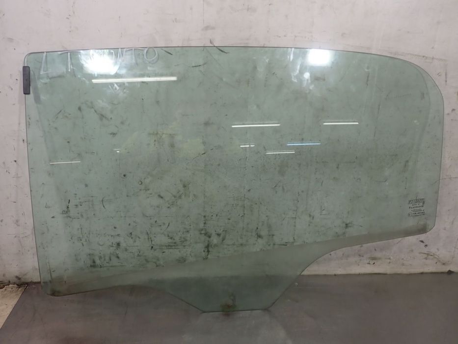 SZYBA BOCZNA LEWA TYLNA DRZWI FIAT GRANDE PUNTO
