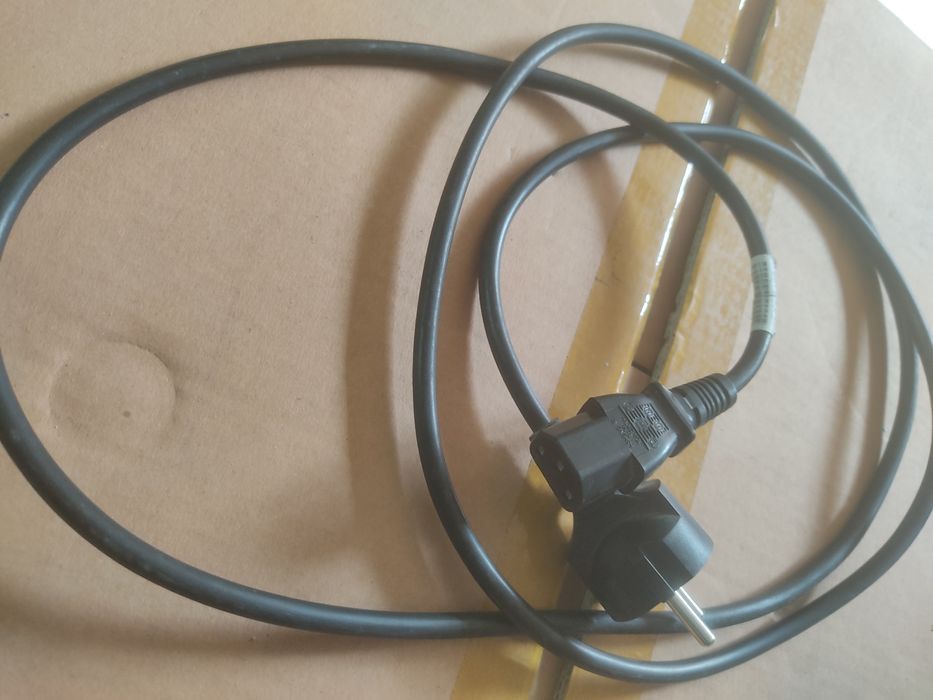 Шнур питания  комп'ютерний