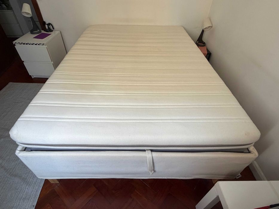 Cama Sommier Rebatível IKEA + Colchão (Muita Arrumação)