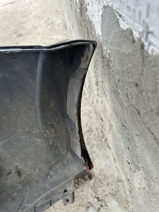 Передній бампер Opel Astra h