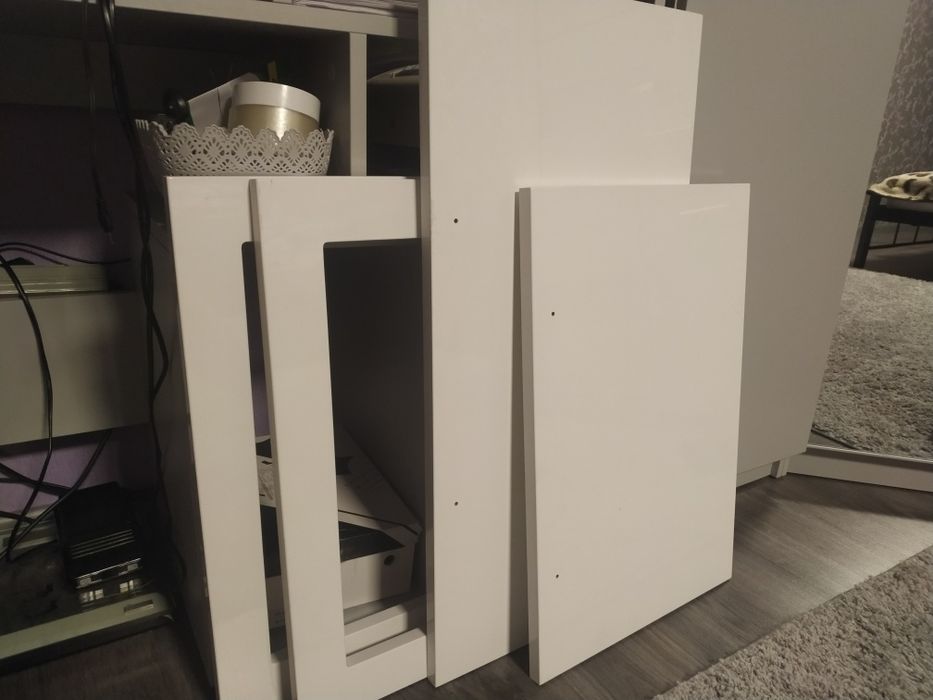 Білі фасади МДФ фасады МДФ