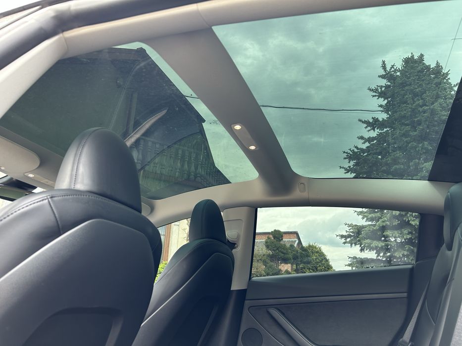 Tesla Model 3  36000км пробіг