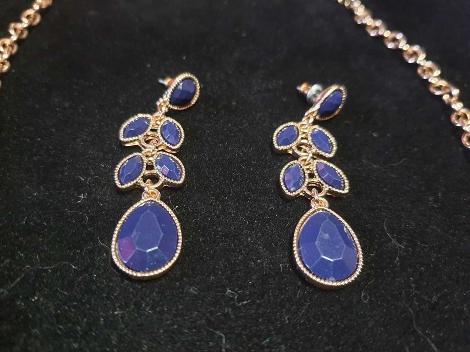 Комплект біжутерії Сині камні Ейвон