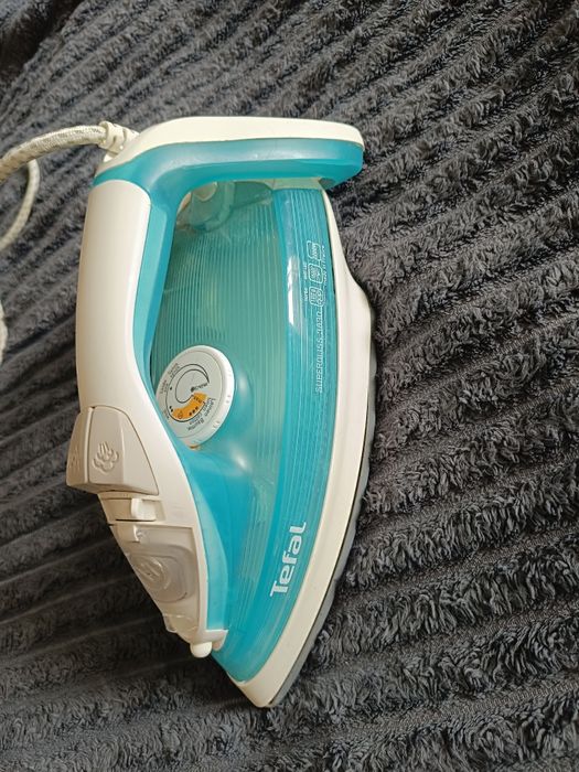Праска, утюг Тефаль