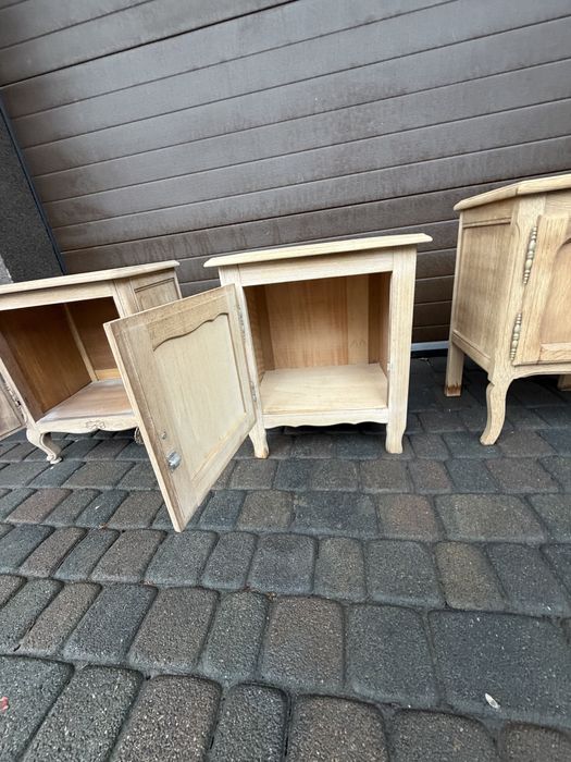 Szafki w stylu ludwikowskim  oczyszczone dąb stan surowy