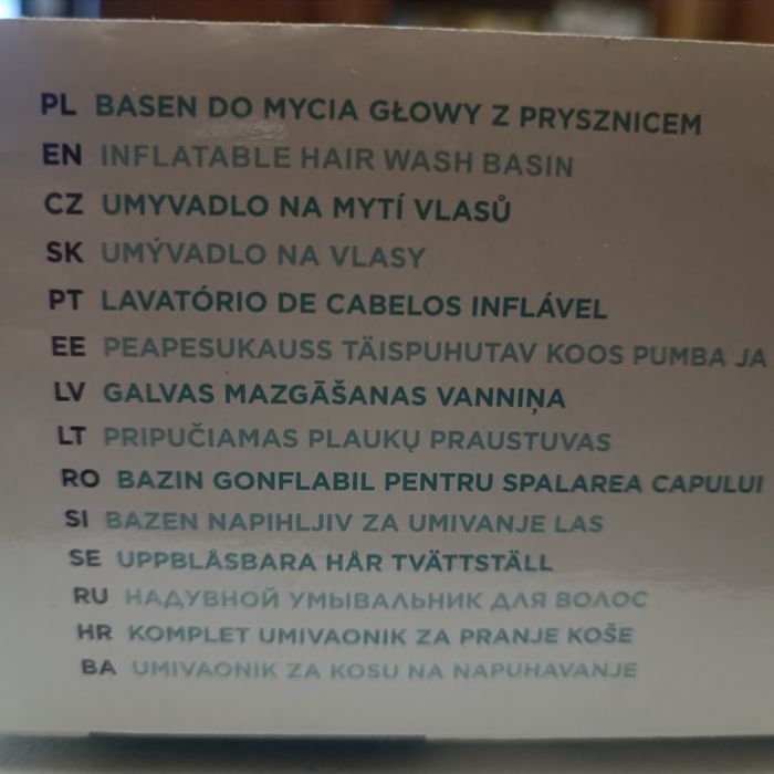 Basen do mycia glowy na lezaco, z prysznicemprysznic kempingowym