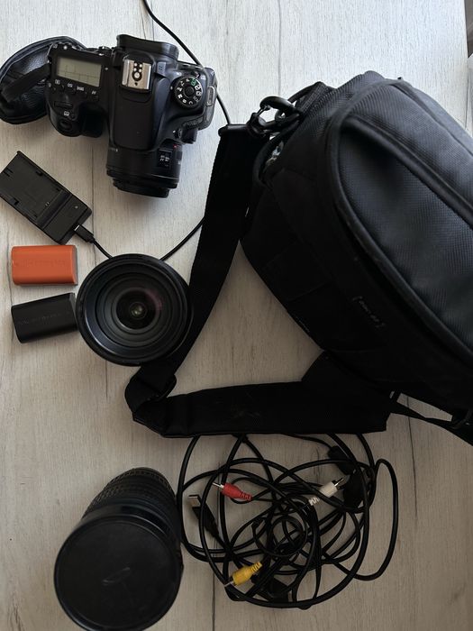 Фотоапарат професійний кенон 70d 2 обьектива