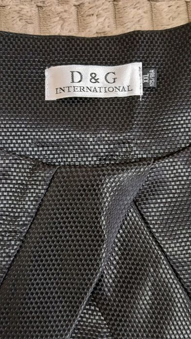 Святкова сукня 40