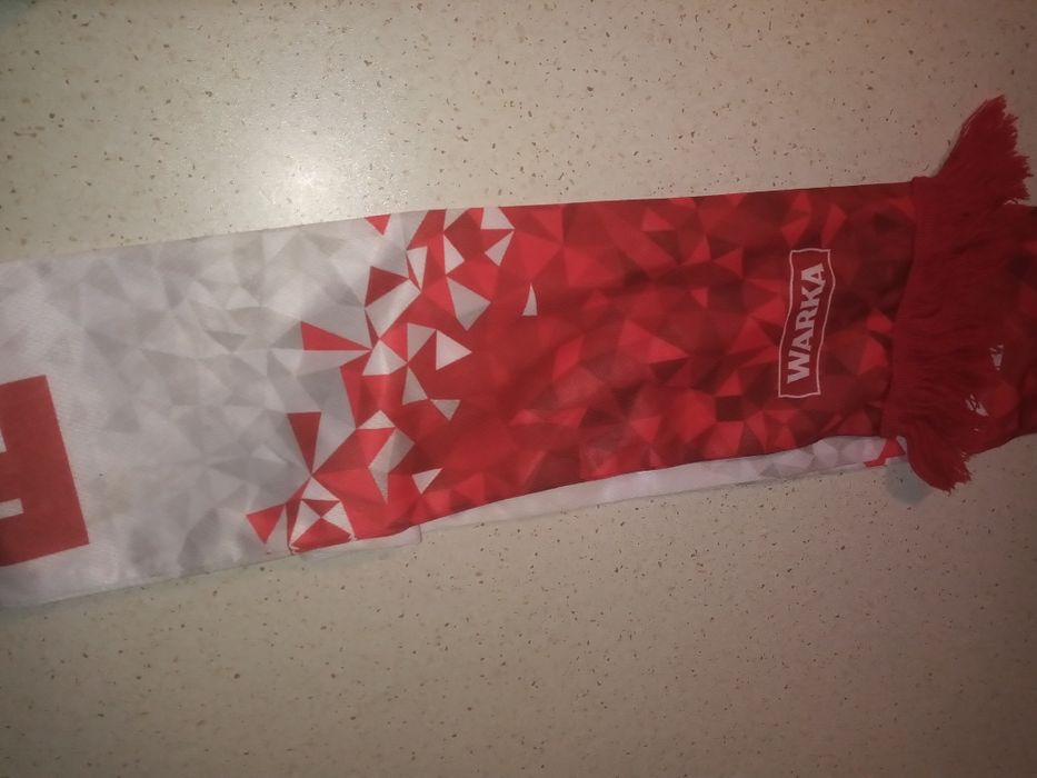 Szalik Warka biało czerwoni