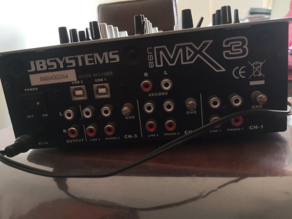 JB Systems MIX 3 USB -  3 Canais DJ Controller