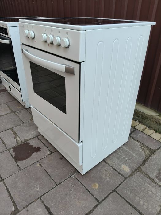 Електрична плита EUROMATIC model SKK66WC-2 ширина 60 стаціонарна