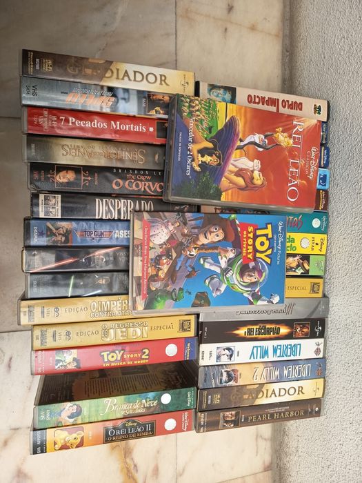 31 Cassetes VHS lote