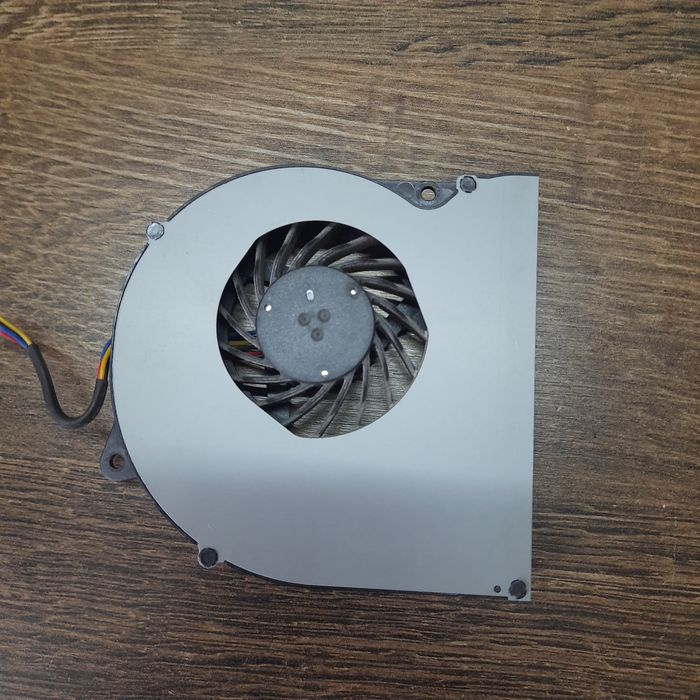 Кулер для ноутбука.