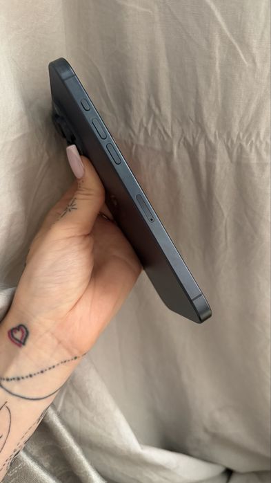 Продам IPhone 15 Pro Max