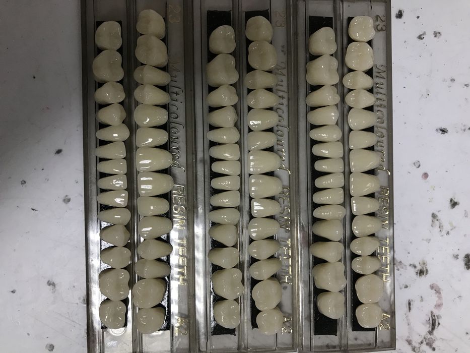 Зуби акрилові, для зубних протезів А3,А2, А1