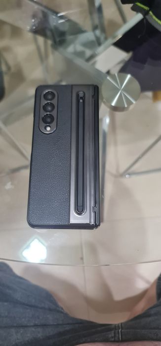 Samsung galaxy Z fold 4