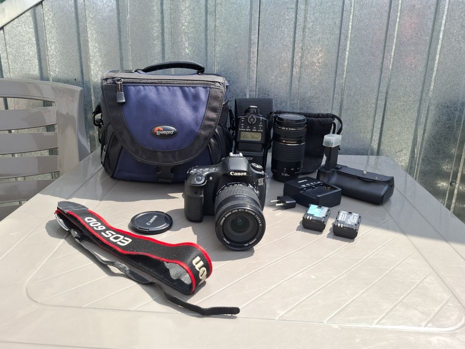 Продам комплект EOS60D