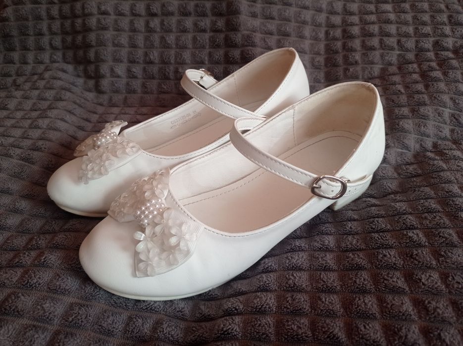 Buty komunijne balerinki 35