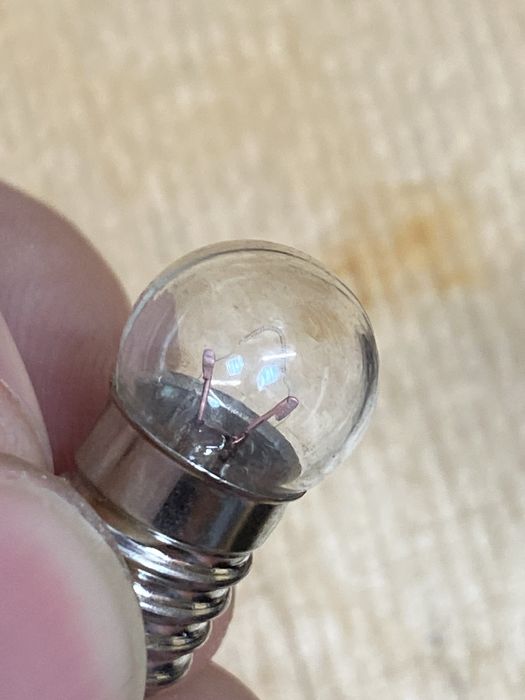 Dynamo lewe zarówka tył 6v