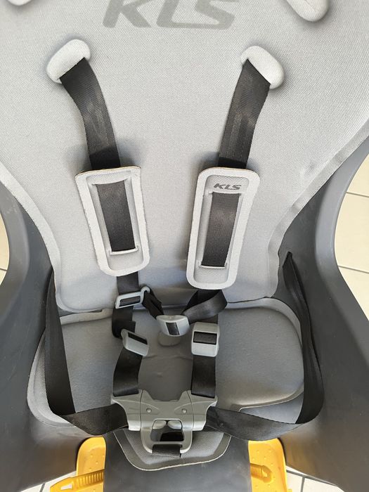 Велосипедне крісло для дитини